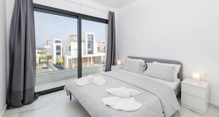 Image No.6-3 Bed Villa for sale