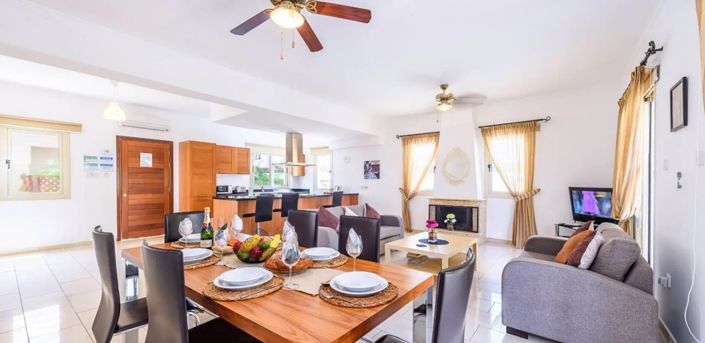 Image No.9-3 Bed Villa for sale