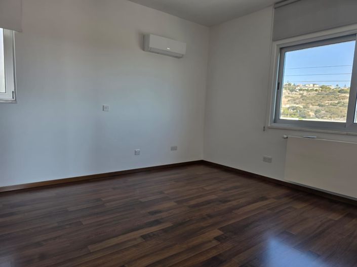 Image No.21-Villa de 4 chambres à vendre à Limassol