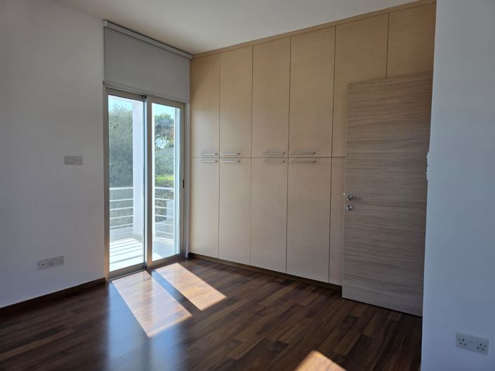 Image No.25-Villa de 4 chambres à vendre à Limassol