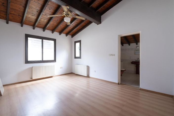 Image No.13-3 Bed Villa for sale