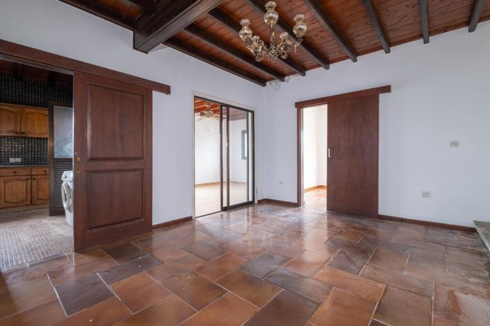 Image No.5-3 Bed Villa for sale