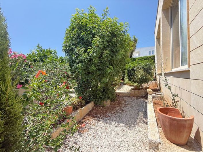 Image No.18-3 Bed Bungalow for sale