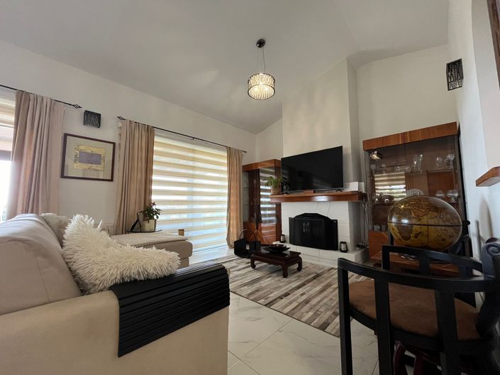 Image No.4-3 Bed Villa for sale