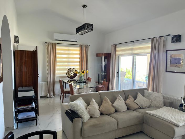 Image No.5-3 Bed Villa for sale