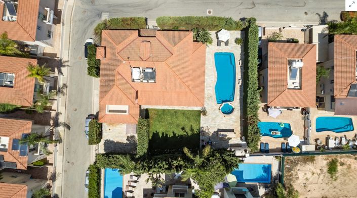 Image No.24-4 Bed Villa for sale