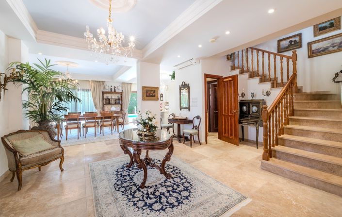 Image No.4-4 Bed Villa for sale