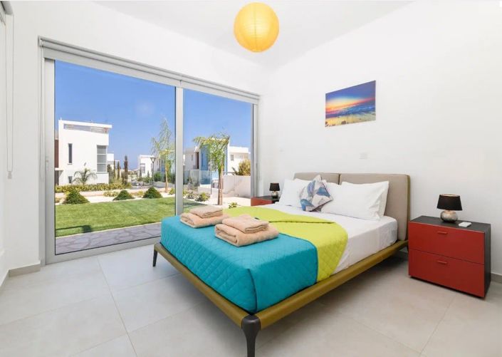 Image No.10-3 Bed Villa for sale