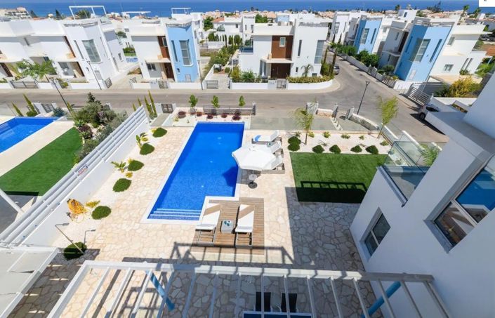 Image No.16-3 Bed Villa for sale