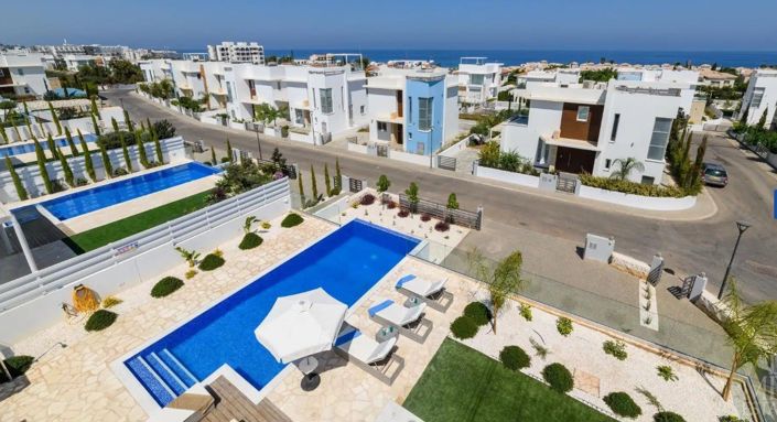 Image No.17-3 Bed Villa for sale