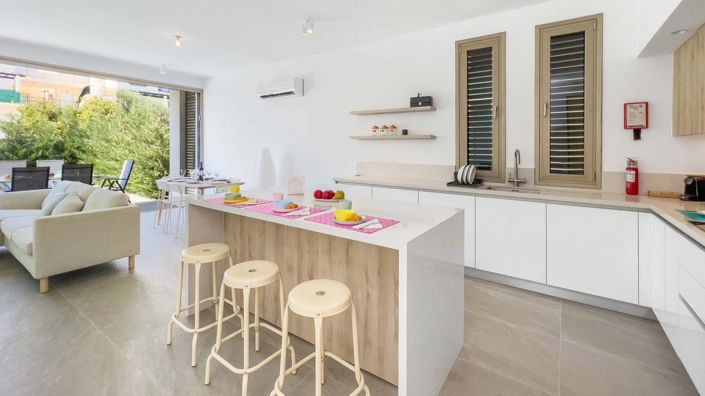 Image No.12-3 Bed Villa for sale