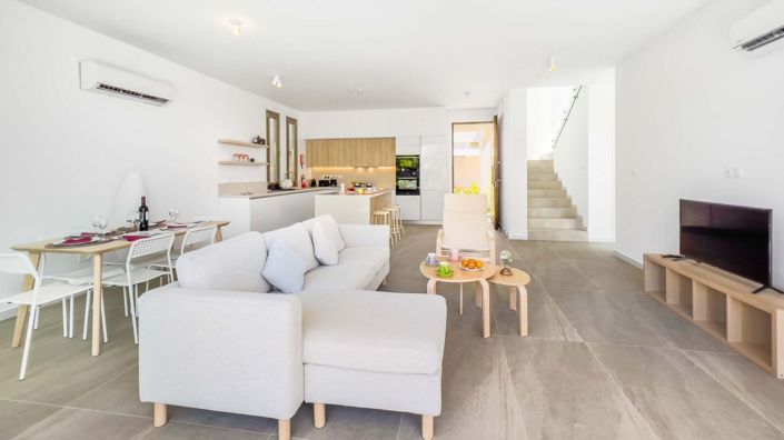 Image No.23-3 Bed Villa for sale