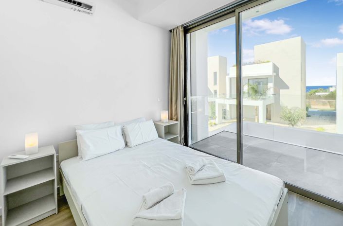 Image No.10-3 Bed Villa for sale