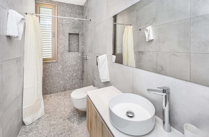 Image No.12-3 Bed Villa for sale