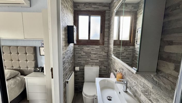 Image No.19-4 Bed Villa for sale