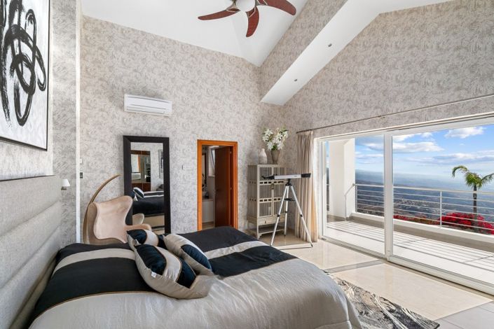 Image No.15-4 Bed Villa for sale