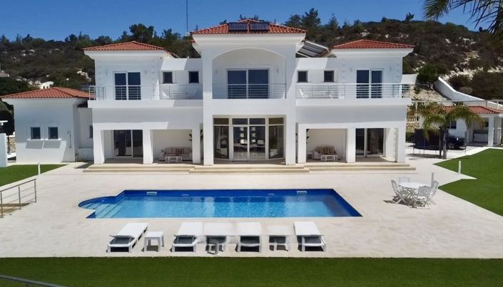 Image No.3-4 Bed Villa for sale