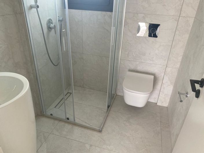 Image No.11-3 Bed Property for sale