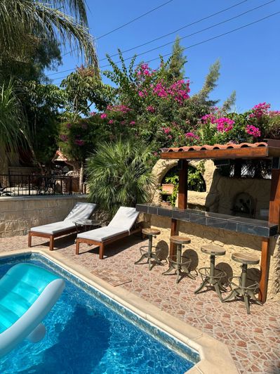 Image No.9-3 Bed Villa for sale