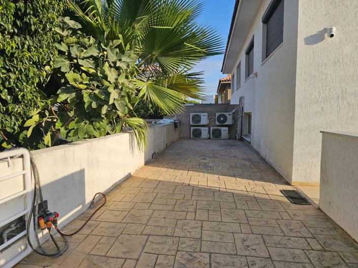 Image No.20-Villa de 4 chambres à vendre à Limassol