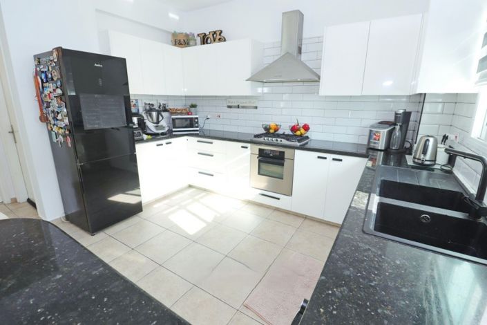 Image No.12-Villa de 4 chambres à vendre à Paphos