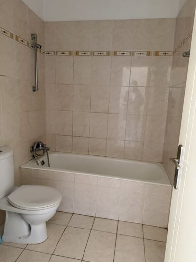 Image No.10-1 Bed Apartment for sale