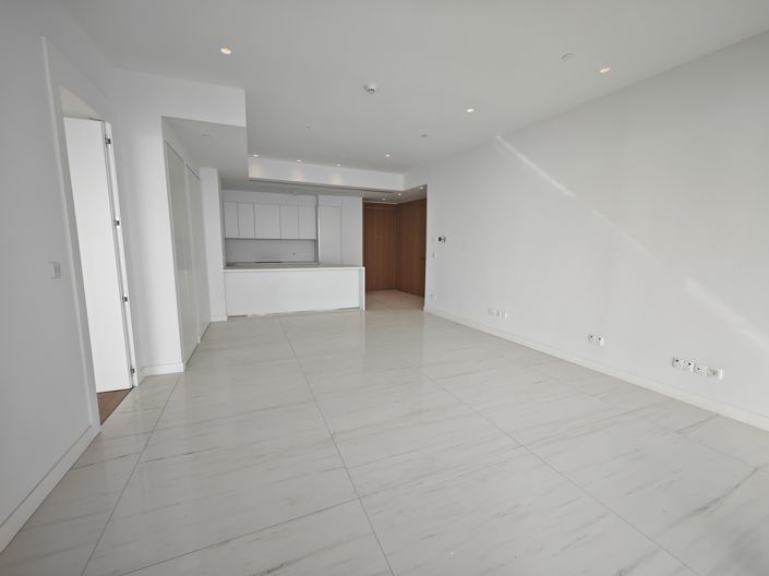 Image No.2-Appartement de 2 chambres à vendre à Germasogeia
