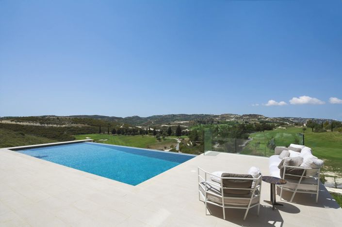 Image No.2-3 Bed Villa for sale