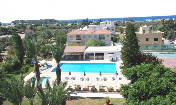 Image No.2-57 Bed Property for sale