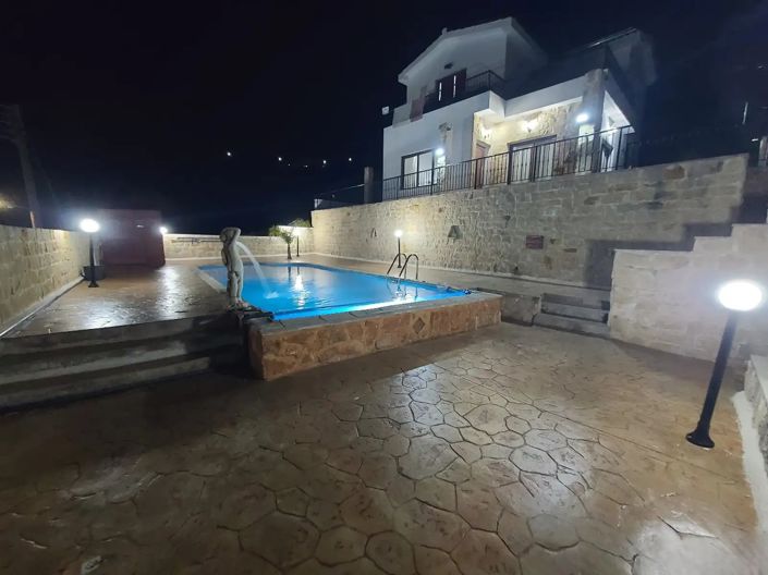 Image No.15-4 Bed Villa for sale