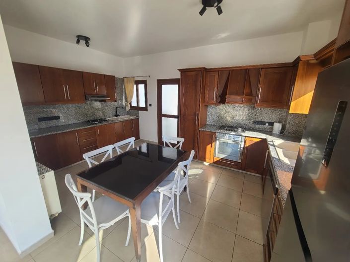 Image No.6-4 Bed Villa for sale