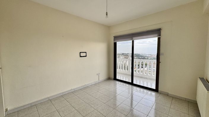 Image No.33-6 Bed Villa for sale