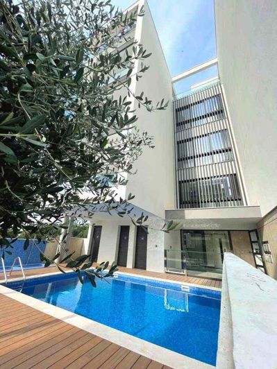 Image No.17-3 Bed Apartment for sale