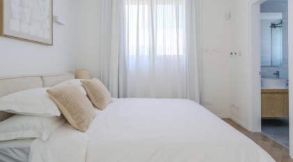 Image No.8-5 Bed Villa for sale