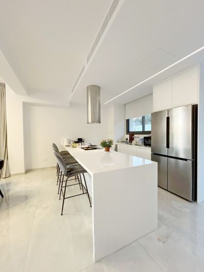 Image No.7-4 Bed Villa for sale