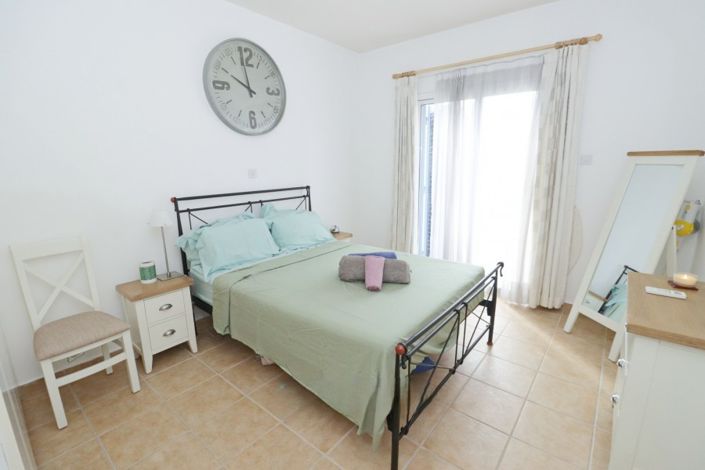 Image No.17-2 Bed Apartment for sale