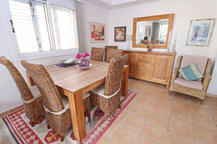 Image No.12-3 Bed Apartment for sale