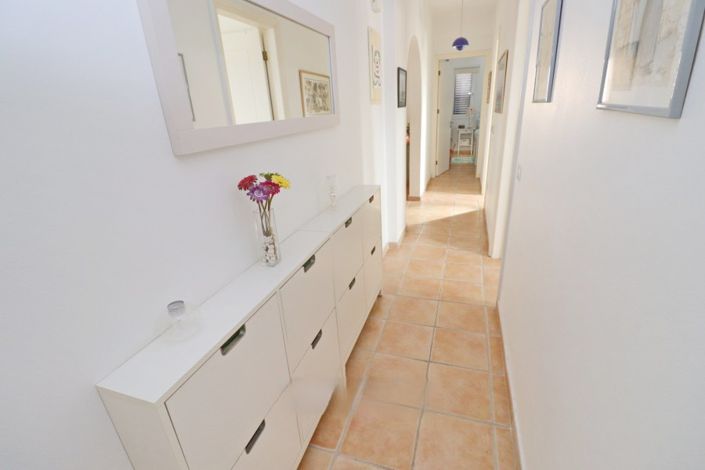 Image No.20-3 Bed Apartment for sale