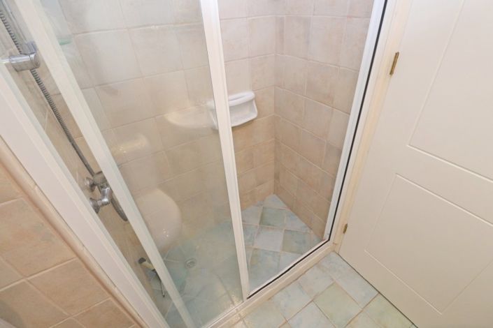 Image No.27-3 Bed Apartment for sale