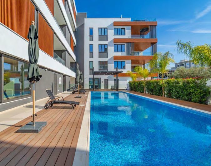 Image No.18-2 Bed Property for sale