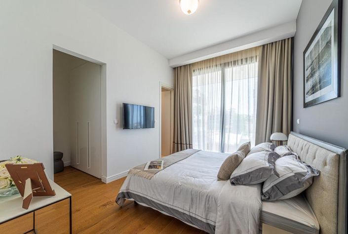 Image No.12-2 Bed Apartment for sale