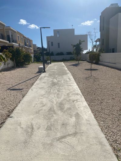 Image No.20-2 Bed Apartment for sale