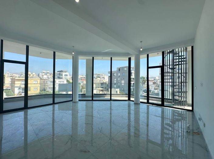 Image No.3-Propriété de 3 chambres à vendre à Limassol