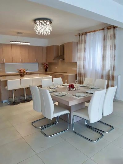 Image No.4-4 Bed Villa for sale