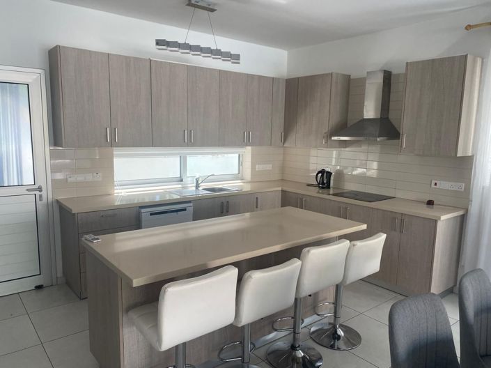 Image No.6-4 Bed Villa for sale