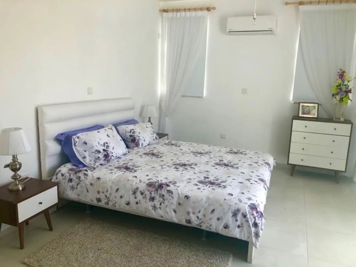 Image No.8-4 Bed Villa for sale