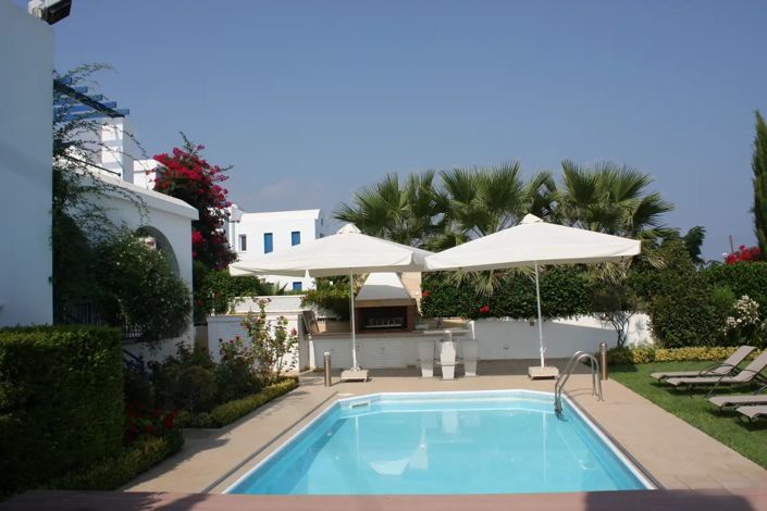 Image No.12-7 Bed Villa for sale