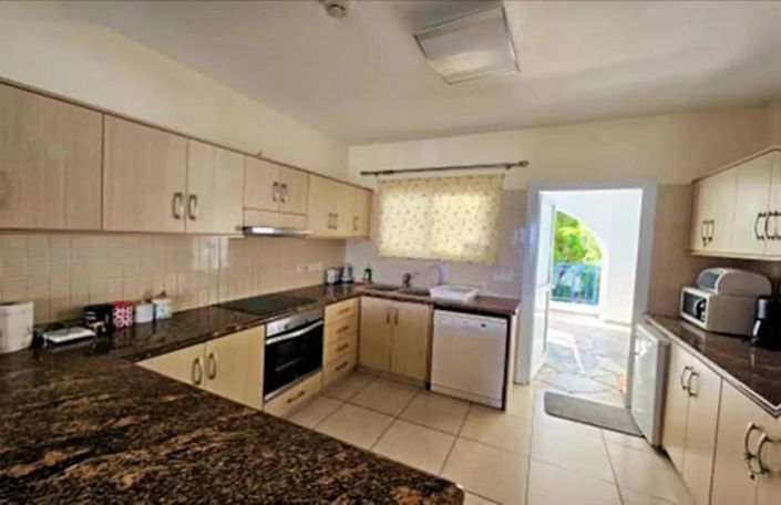 Image No.6-7 Bed Villa for sale