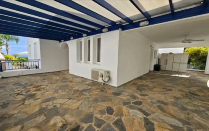 Image No.9-7 Bed Villa for sale