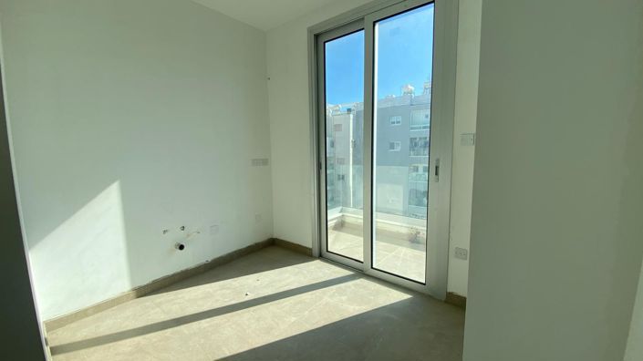 Image No.16-4 Bed Property for sale